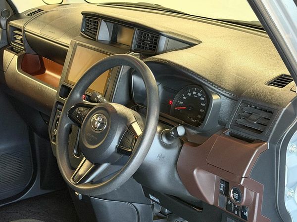 2017 Toyota Roomy X-S GRADE Carousel 13