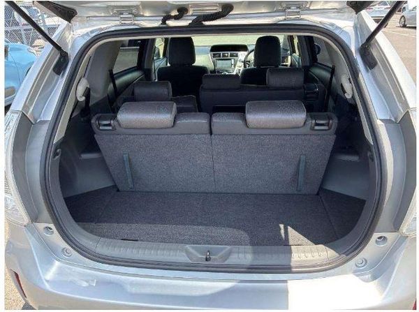 2012 Toyota Prius ALPHA G-GRADE Carousel 1