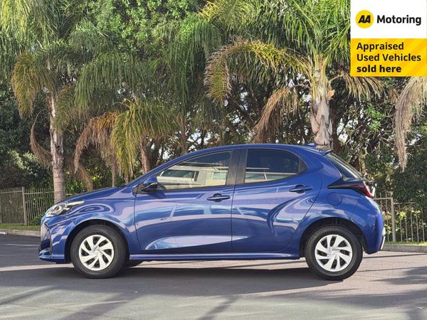 2021 Toyota Yaris Hybrid X Carousel 14