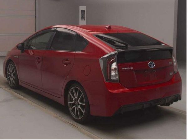 2014 Toyota Prius S Touring G's Carousel 7