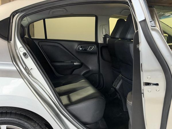 2015 Honda Grace Hybrid EX