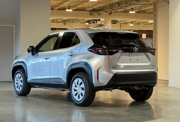 2021 Toyota Yaris Cross HYBRID-X Carousel 15