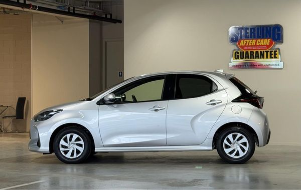 2021 Toyota Yaris Hybrid X Carousel 14