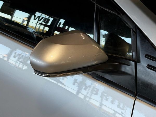 2020 Toyota Prius S -Grade Carousel 3