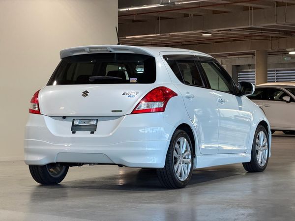 2015 Suzuki Swift RS Carousel 16