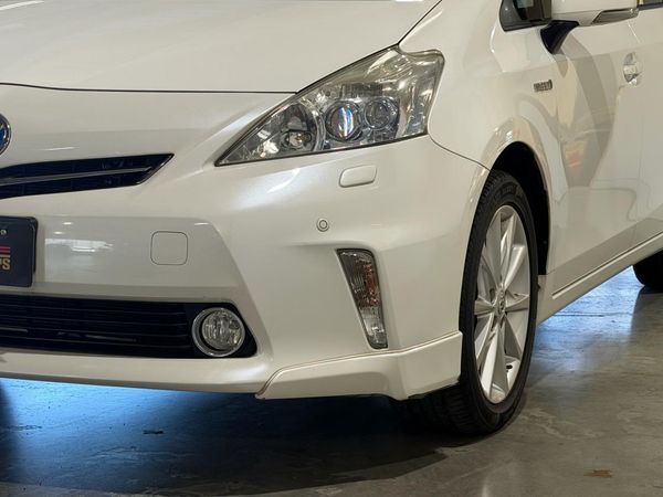 2013 Toyota Prius ALPHA S-TOURING Carousel 14