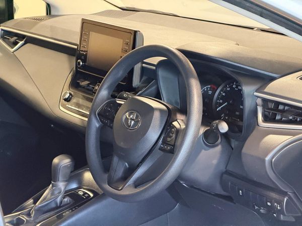 2020 Toyota Corolla Touring Hybrid G-X Plus Carousel 1