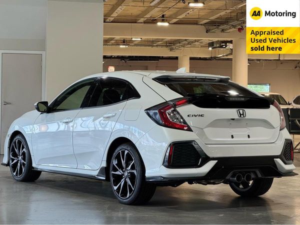 2018 Honda Civic Hatchback Carousel 15