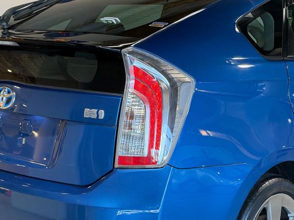 2013 Toyota Prius S -Touring Selection Mycoorde Carousel 18