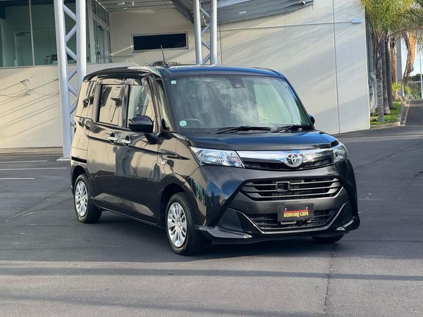 2017 Toyota Tank XS
