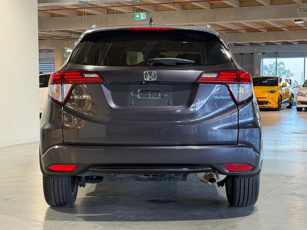 2014 Honda Vezel Hybrid Z Carousel 16
