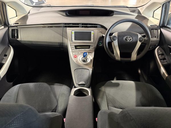 2012 Toyota Prius S -Grade Carousel 5