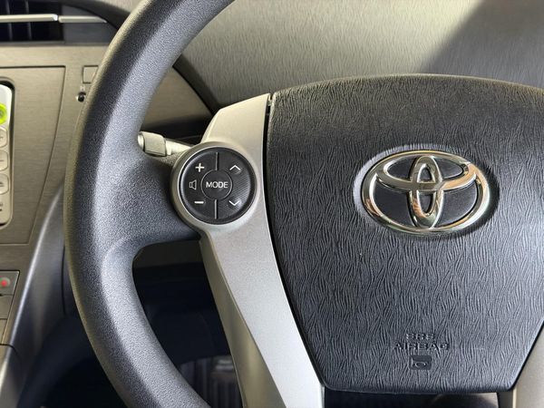 2012 Toyota Prius S -Grade Carousel 8
