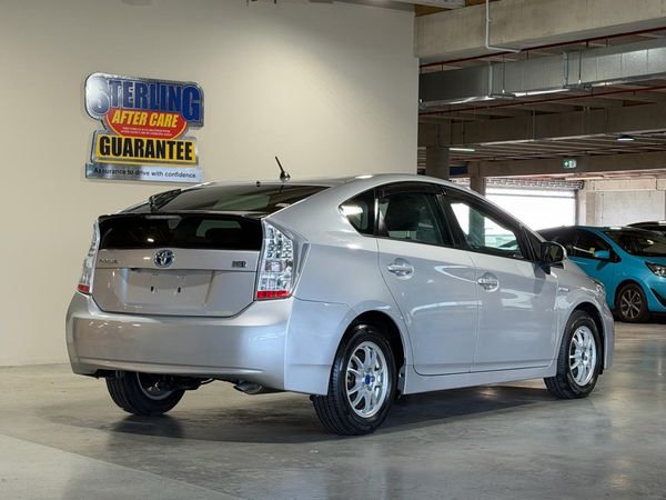 2012 Toyota Prius S -Grade Carousel 17