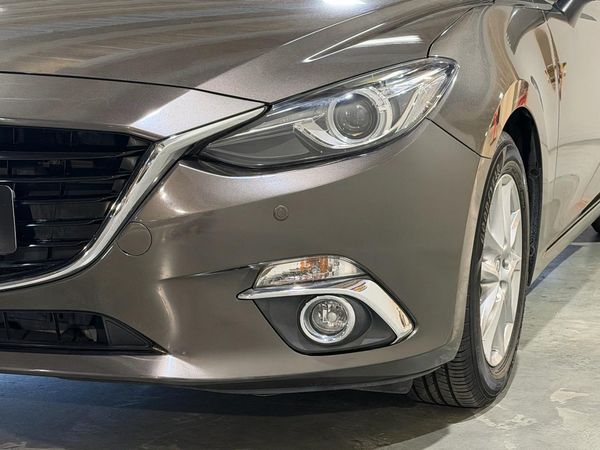 2013 Mazda Axela 15S Sport Carousel 13
