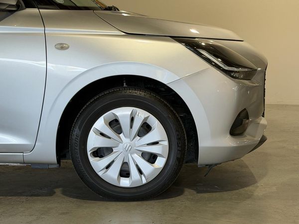 2024 Suzuki Swift XG Carousel 2
