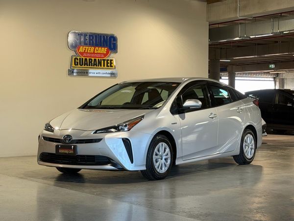2020 Toyota Prius S -Grade Carousel 12