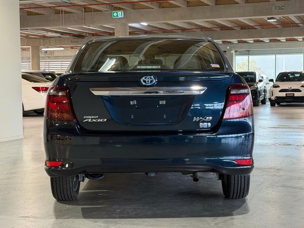2018 Toyota Corolla G-WXB GRADE Carousel 16