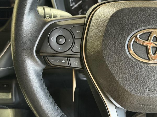 2021 Toyota Corolla Touring Hybrid-S Carousel 7