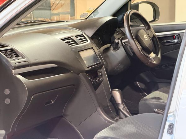 2015 Suzuki Swift RS Carousel 2