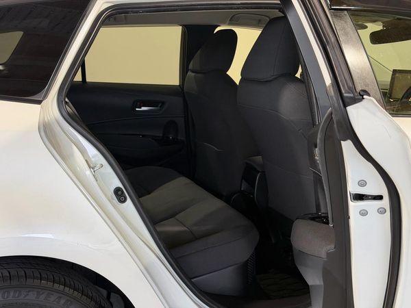 2021 Toyota Corolla Touring Hybrid-S Carousel 10