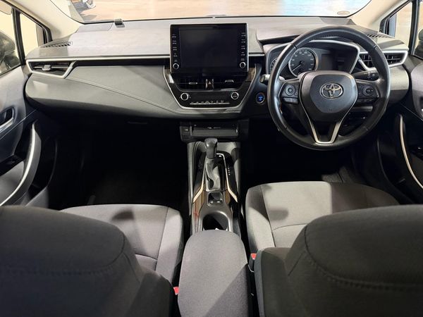 2021 Toyota Corolla Touring Hybrid-S Carousel 5