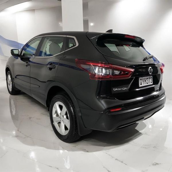 2020 NISSAN QASHQAI 2.0P/CVT Carousel 3
