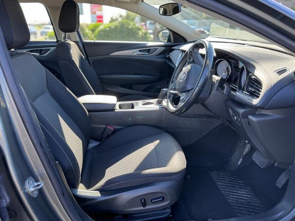 2019 Holden Commodore LT WAGON 2.0PT/9AT Carousel 6