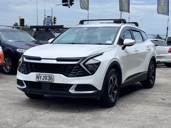 2022 Kia Sportage URBAN LX 2.0P Carousel 2