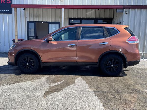 2016 Nissan X-TRAIL ST 2.5P/6CVT/SW/5DR Carousel 3