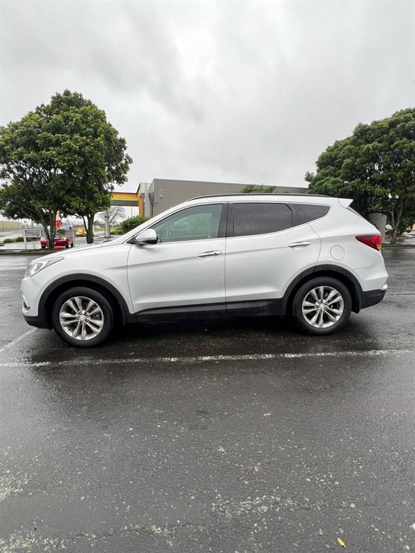 2016 Hyundai Santa Fe DM 2.2D ELITE Carousel 3