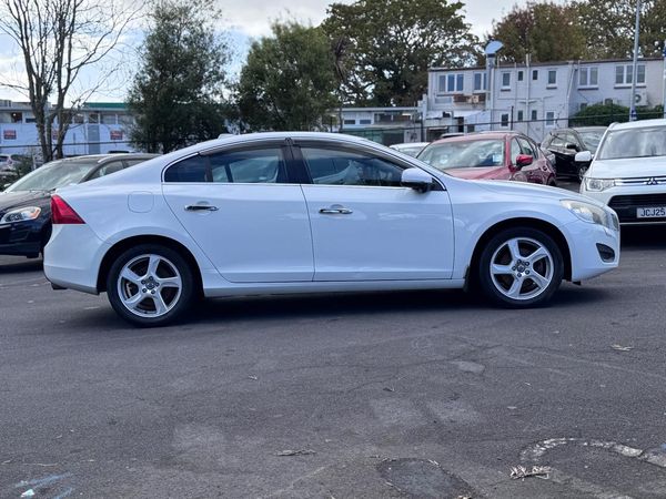 2012 Volvo S60 Carousel 6