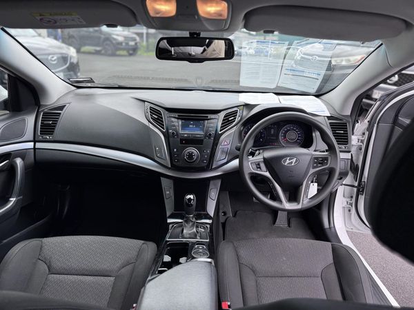 2018 Hyundai I40 2.0P/6AT/SL/4DR/5S Carousel 9