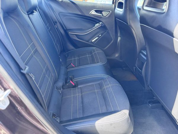 2015 Mercedes-Benz Gla180 Carousel 8