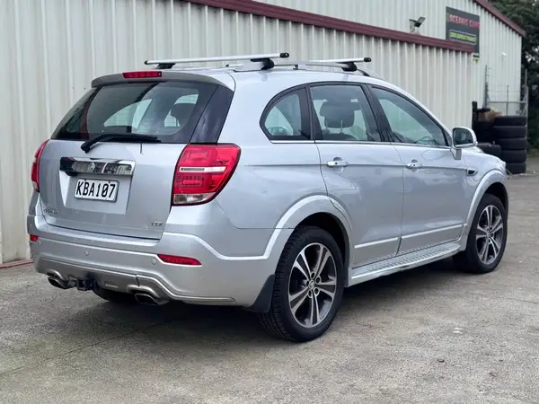 2016 Holden CAPTIVA LTZ V6 3.0P/4WD/6AT Carousel 4