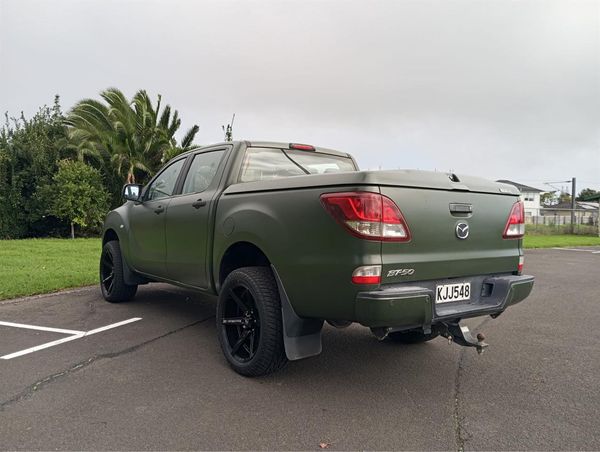 2017 Mazda Bt-50 GLX D/C W/S 3.2D/6AT Carousel 5