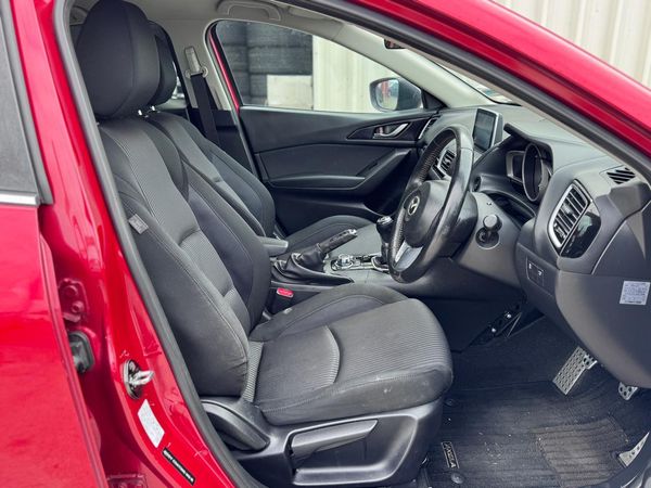 2014 Mazda Axela Carousel 6