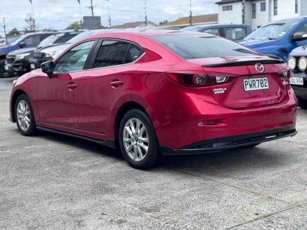 2014 Mazda Axela Carousel 3