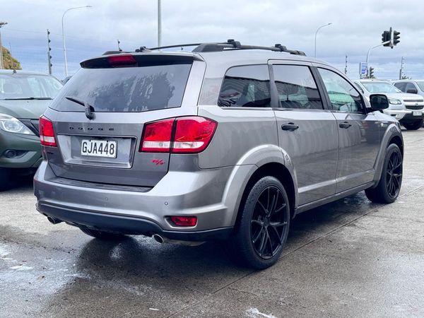 2012 Dodge Journey 3.6L PETROL AUTO R/T Carousel 4