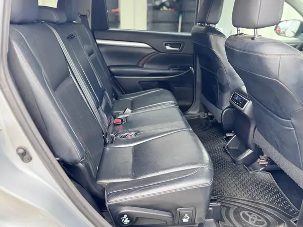 2014 Toyota HIGHLANDER GXL 3.5P/4WD/6AT/SW/ Carousel 9