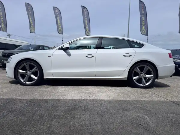 2016 Audi A5 TFSI Carousel 4