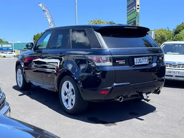 2015 Land Rover Range Rover Sport V8SCHSEDYNAMIC 5.0P/ Carousel 4