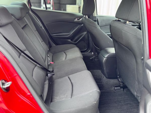2014 Mazda Axela Carousel 8