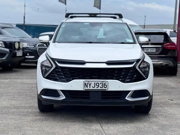 2022 Kia Sportage URBAN LX 2.0P Carousel 1