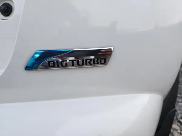 2012 Nissan JUKE Carousel 5