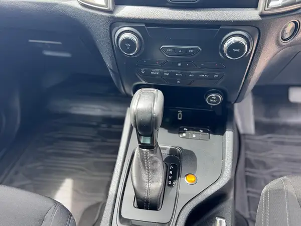 2020 Ford RANGER XLT DOUBLE CAB W/S 3 Carousel 9