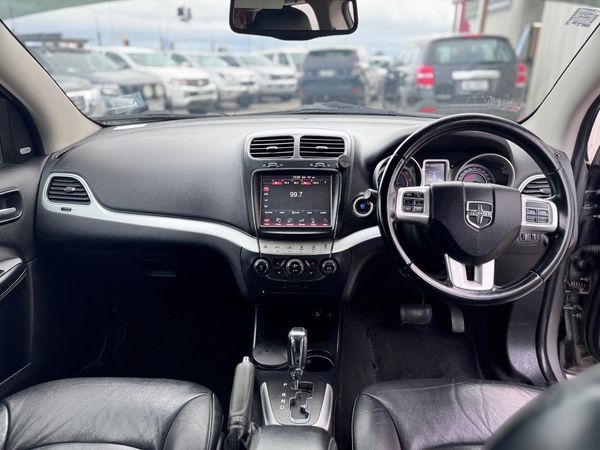 2012 Dodge Journey 3.6L PETROL AUTO R/T Carousel 8