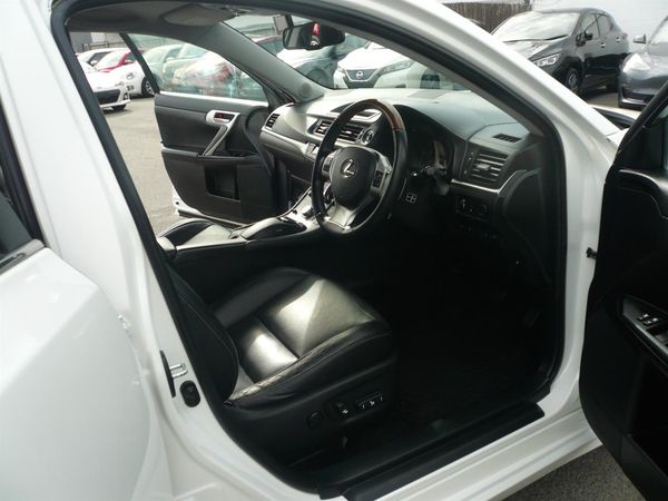 2013 Lexus CT200H 1800cc hybrid leather 8 airbags abs alloys Carousel 17