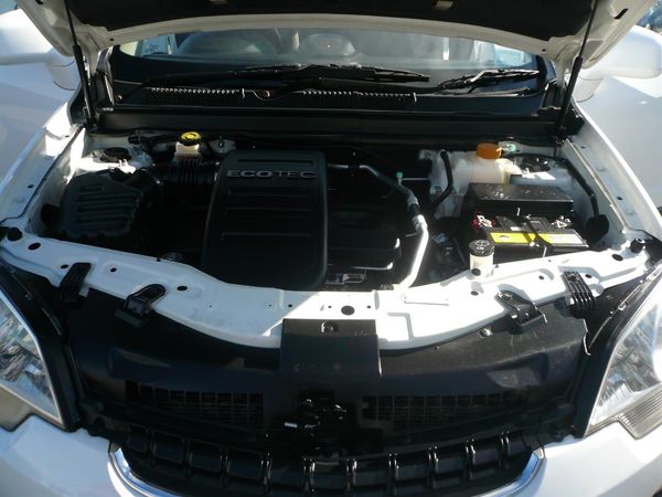 2012 Holden CAPTIVA 2400cc petrol automatic airbags abs alloys Carousel 7