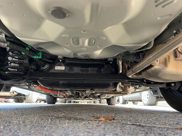 2021 Toyota COROLLA Fielder 1500cc hybrid 8 airbags abs automatic Carousel 12
